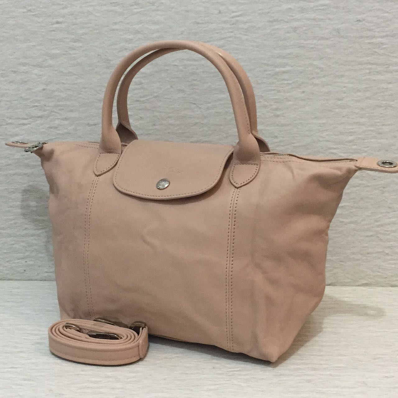 lc cuir small